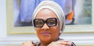 Florence Ajimobi Visits Olubadan-Designate Rashidi Ladoja