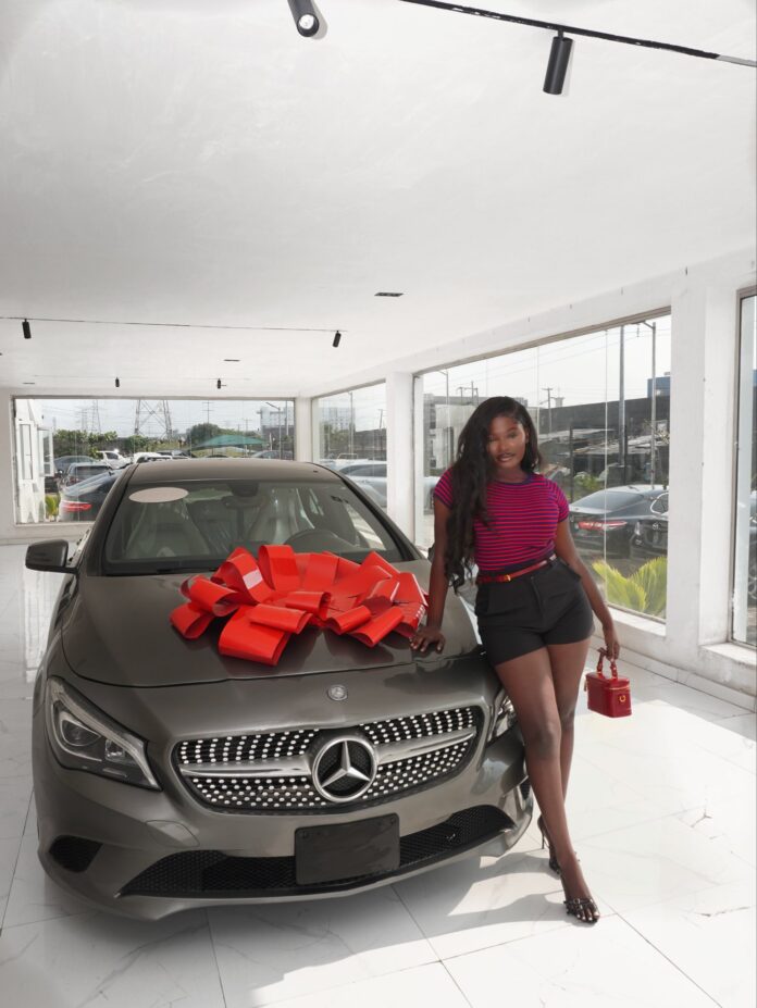Online Personality Raye Buys Her First Car Months After Completing NYSC Online Personality Raye Buys Her First Car Months After Completing NYSC