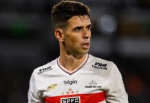 Former Chelsea Star Oscar Set to Retire After Collapsing During Training Oscar