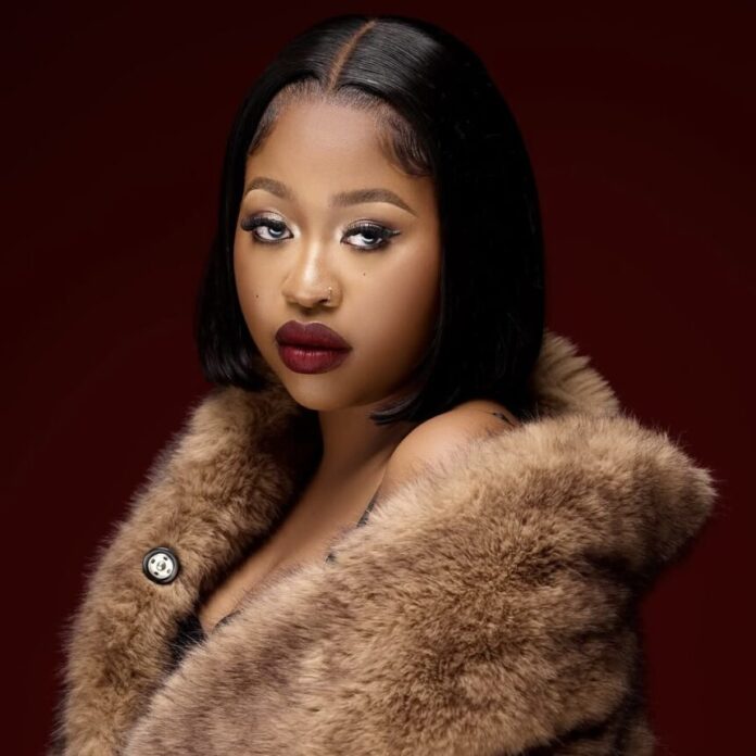 Seemah Publicly Apologises to DJ Zinhle Over “Dog” Comment About Her Husband Mörda