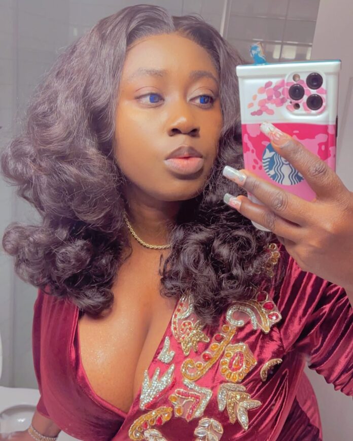 Adekemi Taofeek Biography, Age, State Of Origin, Husband, Children, Movies, Net Worth Adekemi Taofeek Biography, Age, State Of Origin, Husband, Children, Movies, Net Worth