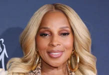 Mary J. Blige Says She Turned Down Rihanna’s Hit Song ‘Umbrella’