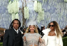 Beyoncé Returns to the Met Gala After 10 Years in Show-Stopping Style