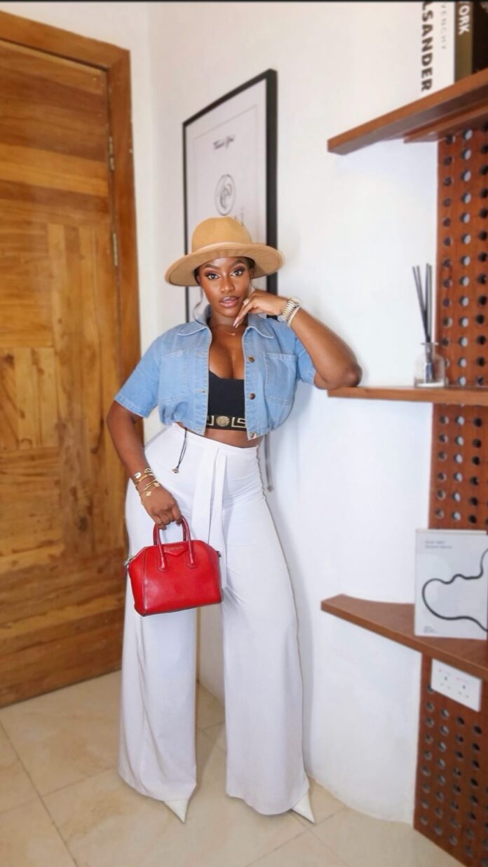 Eriata Ese Fires Back at Follower Who Policed Her Outfit Eriata Ese Fires Back at Follower Who Policed Her Outfit